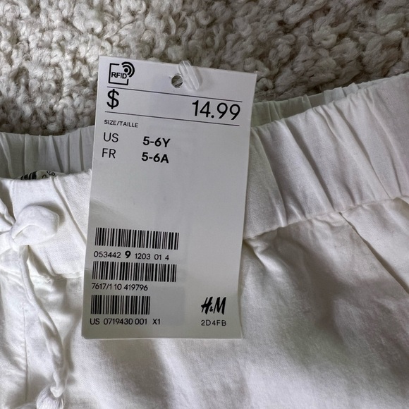Girls size 5-6 Youth H&M Shorts NWT - Picture 3 of 5